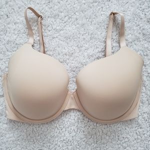 Victoria’s Secret Full Coverage T-Shirt Bra